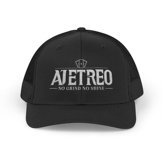 Ajetreo Snapback Trucker Cap